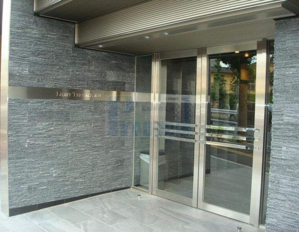 エントランス　きれいなエントランス！