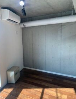 居室・リビング　☆明るい洋室☆