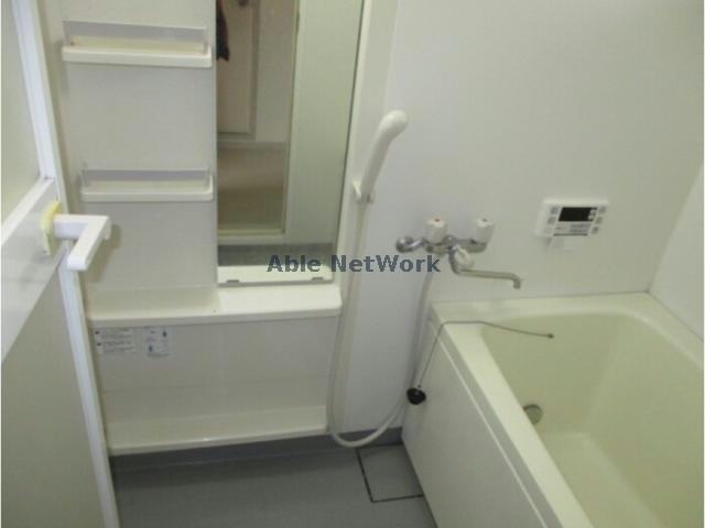バス・シャワールーム　202