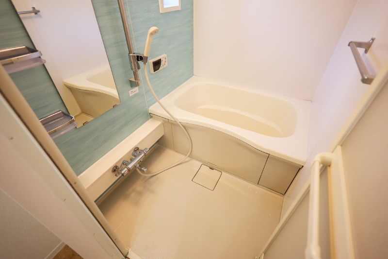 バス・シャワールーム　図面と現状に相違がある場合には現状を優先