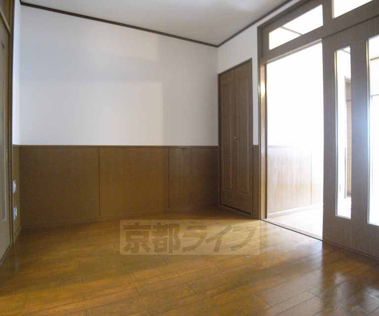 居室・リビング　おしゃれなログハウス風！