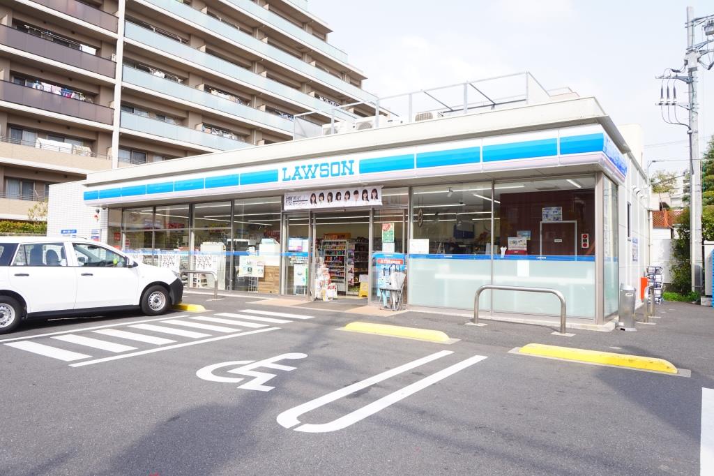 コンビニ　ローソン 足立加平二丁目店（コンビニ）まで788m