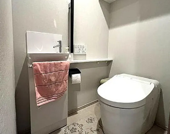 トイレ　※別部屋の参考写真です。