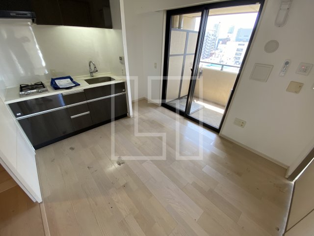 居室・リビング　アルグラッド ザ・タワー心斎橋　ダイニングスペース