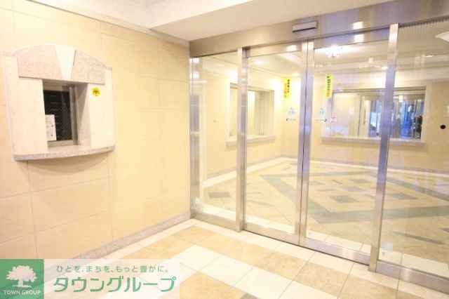 エントランス　※参考写真