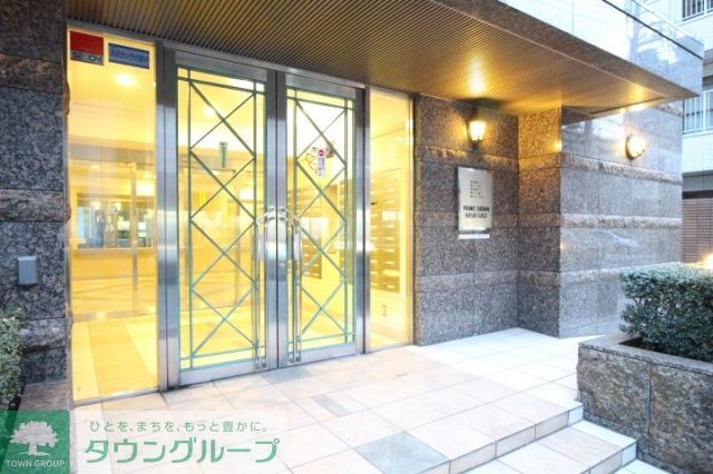 エントランス　※参考写真