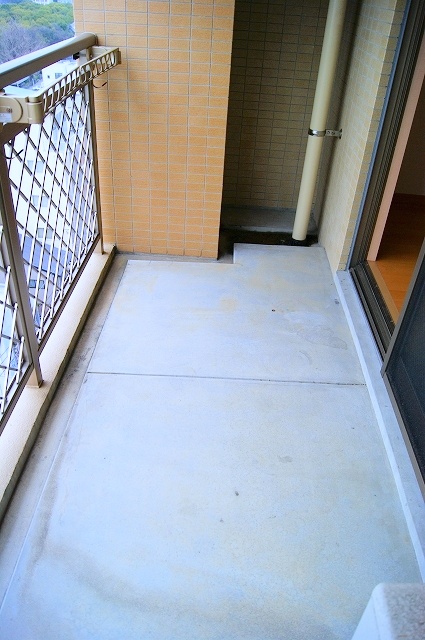 バルコニー　ベランダ