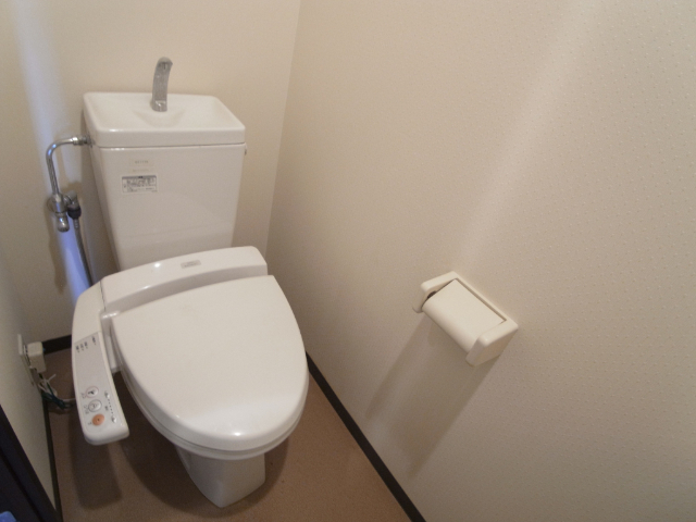 トイレ　同型タイプ