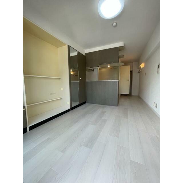 その他部屋・スペース　リビングを別角度から