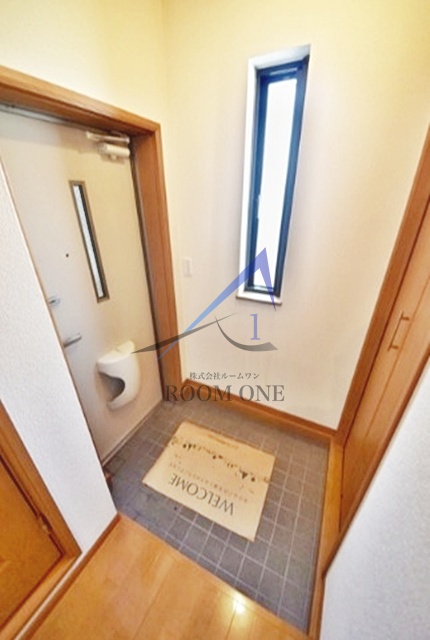 玄関　玄関です。