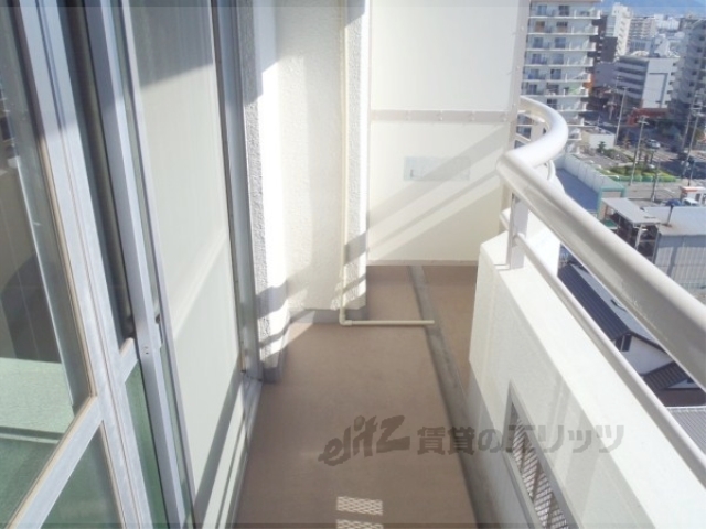 バルコニー　日当たりよく、洗濯物がよく乾きます。