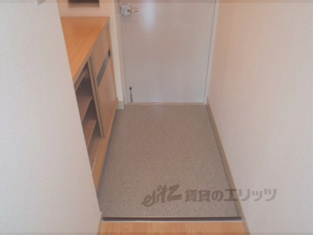 玄関　お部屋の出入り口です。