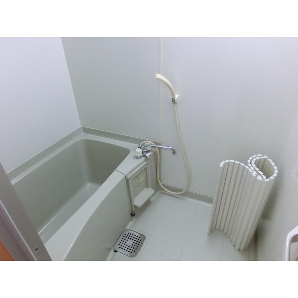 バス・シャワールーム　日々の疲れを癒すお風呂付です