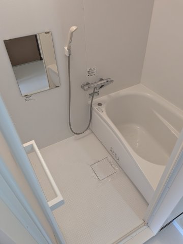 バス・シャワールーム　ゆっくり温まれますよ