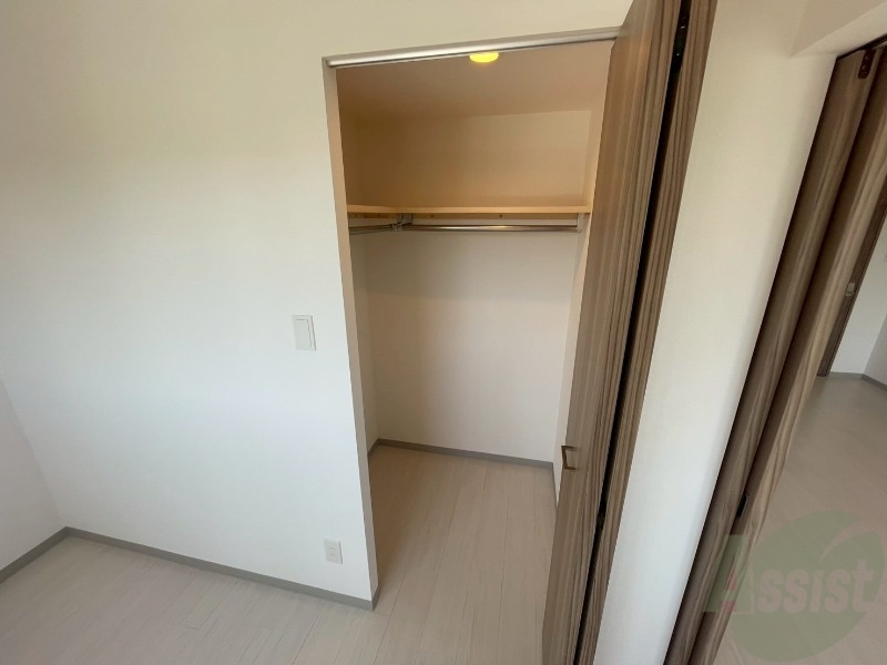 収納　洋室にはクローゼットがあるのですっきり片付きそうです。