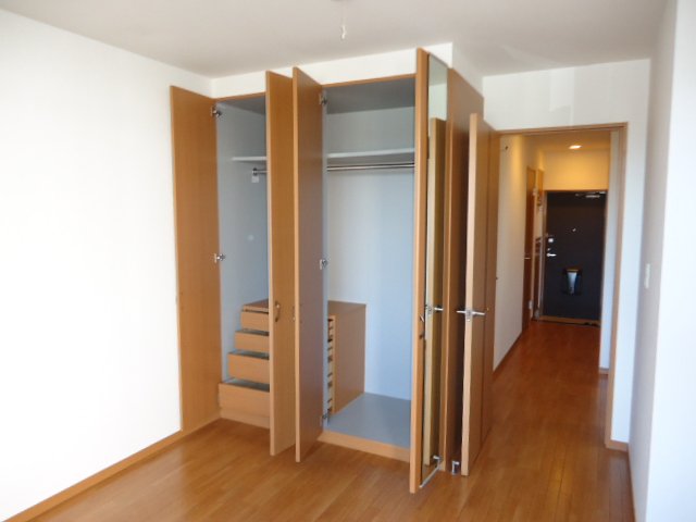 収納　洋室収納（南）