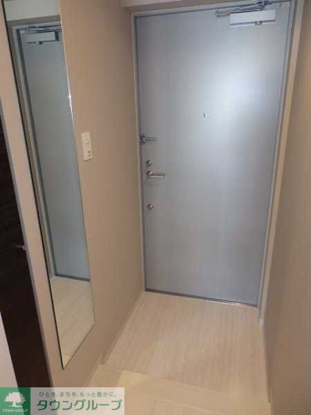 玄関　お部屋探しは株式会社　タウンハウジング　までお気軽にお問合…