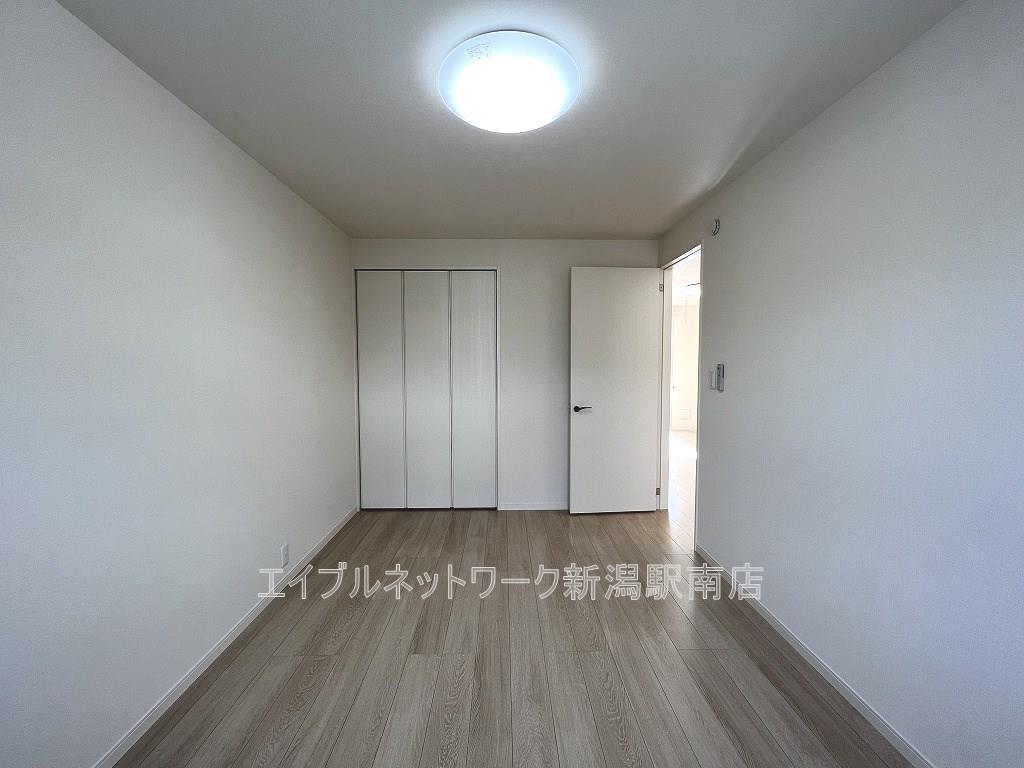 その他部屋・スペース　同タイプ、別部屋写真