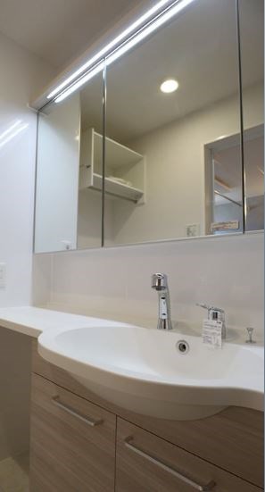 洗面設備　※建築中の為参考写真