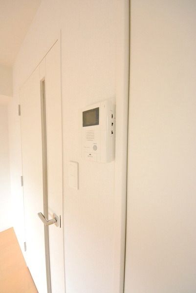 セキュリティ　★ＴＶモニターホン付き★