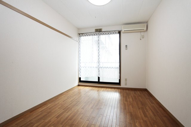 居室・リビング　居室6帖