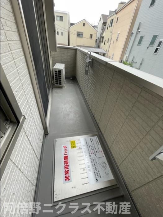 バルコニー