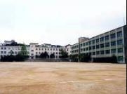 中学校　神戸市立西代中学校（中学校）まで589m