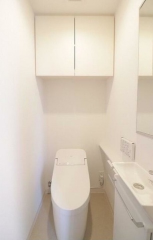 トイレ　別部屋写真参考