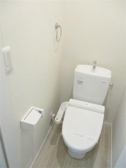 トイレ　コンパクトで使いやすいトイレです