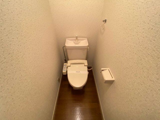 トイレ　シンプルで使いやすいトイレです♪