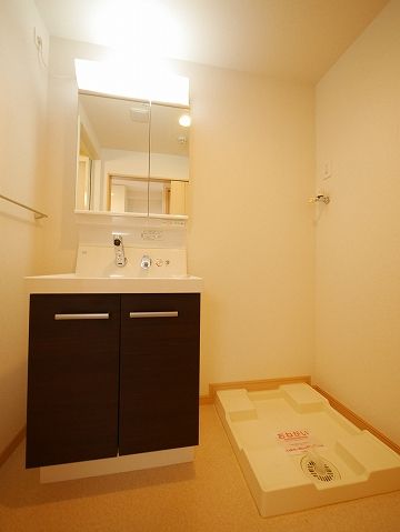 洗面設備　☆うれしい独立洗面台☆