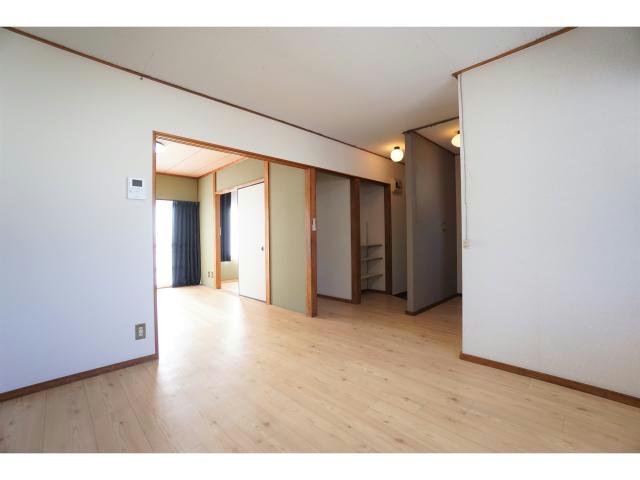 その他部屋・スペース　居室照明付き