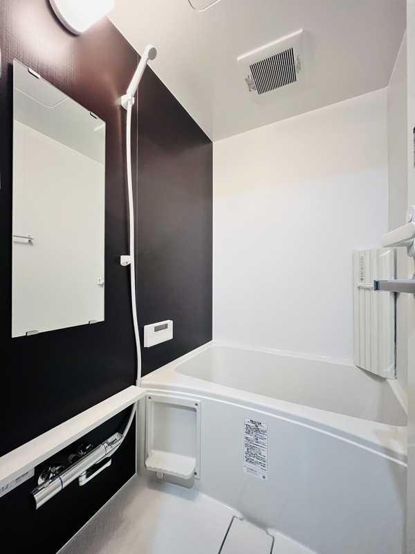 バス・シャワールーム　一日の疲れを癒すバスルーム