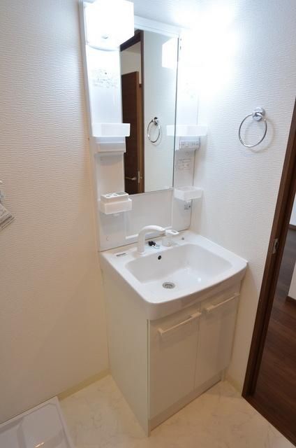 洗面設備　☆忙しい朝晩の強い味方☆