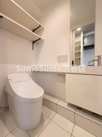 トイレ　シンプルで使いやすいトイレです