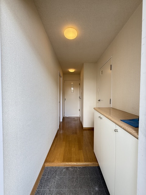 玄関　別部屋参考写真です