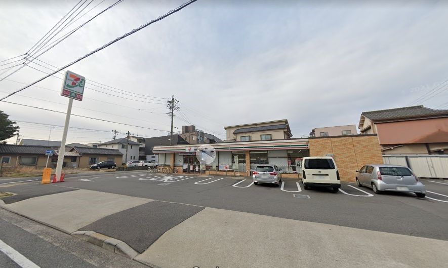 コンビニ　セブンイレブン名古屋名西通1丁目店（コンビニ）まで260m