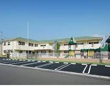 幼稚園・保育園　こじかこども園（幼稚園・保育園）まで1928m