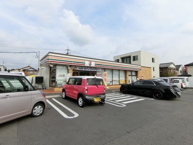 コンビニ　セブンイレブン春日井勝川新町店（コンビニ）まで73m