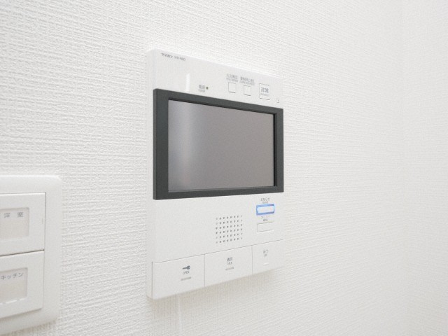 セキュリティ　モニター付きインターホンです