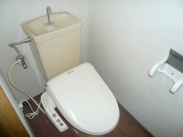 トイレ　※別のお部屋のお写真です※