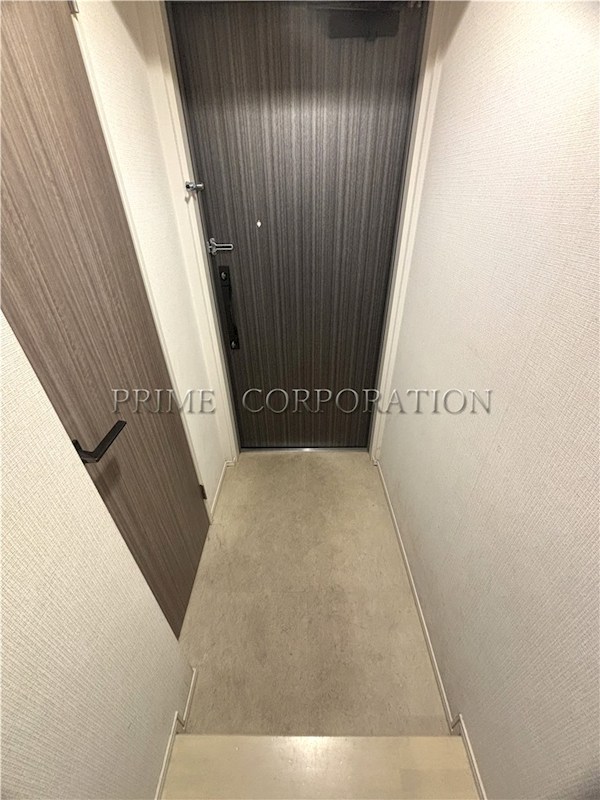 玄関　※参考写真※