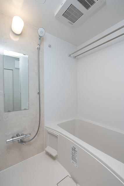 バス・シャワールーム　※写真は同タイプ住戸です。
