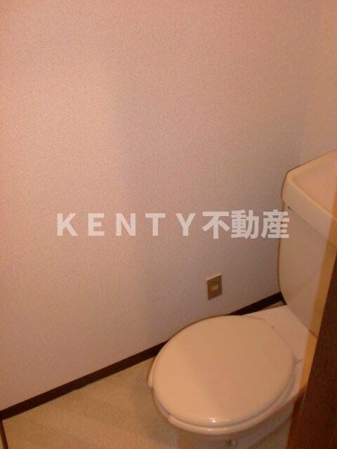 トイレ　清潔感のあるトイレです