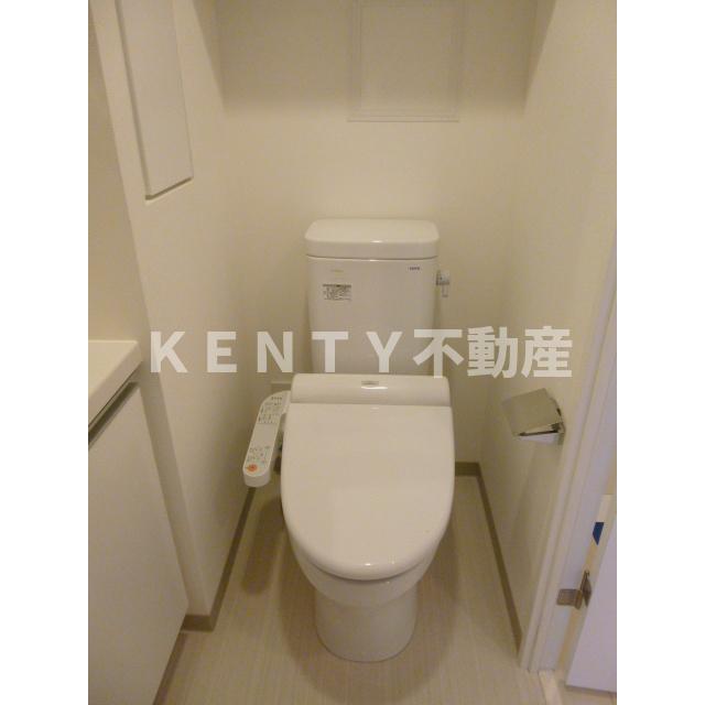 トイレ　落ち着いたトイレです