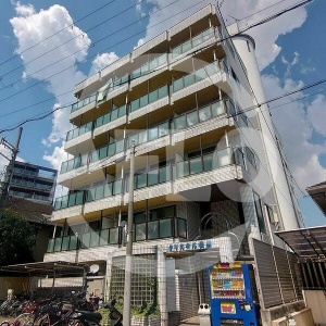 建物外観　クリスタル長居　外観