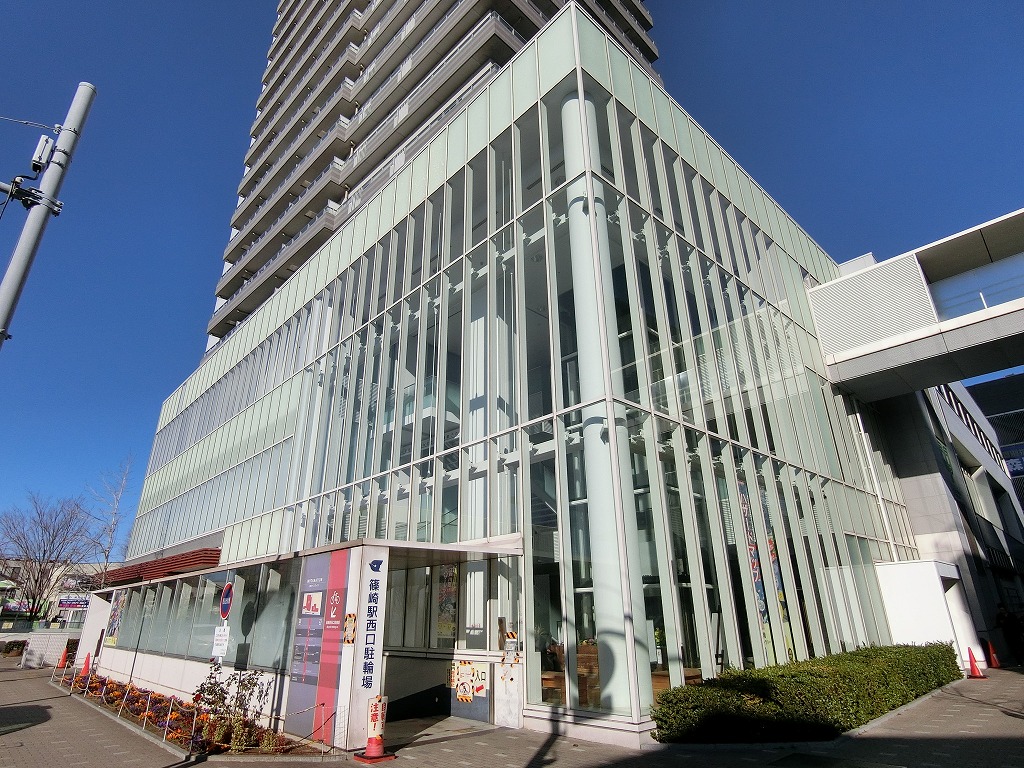 図書館　篠崎図書館（図書館）まで130m