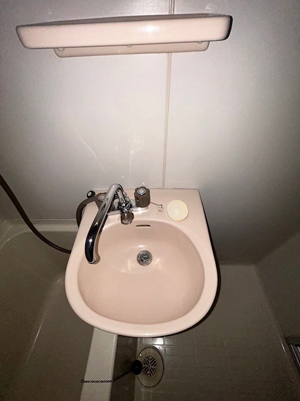 洗面設備　※参考写真