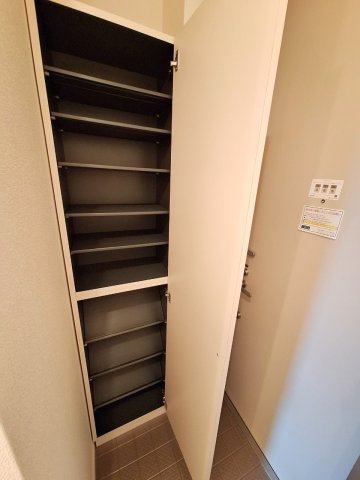 玄関　シューズBOX