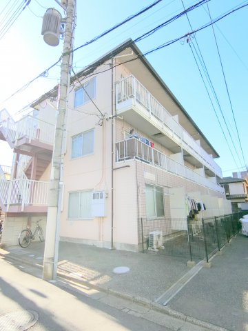 建物外観　1989年12月築　鉄骨造地上3階建て1K 2DK総戸数16